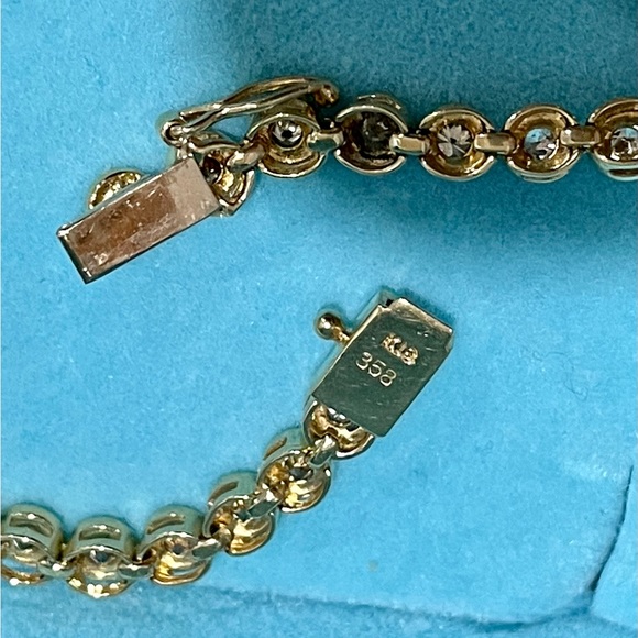 K18 18K RealGold Japan Natural Diamond Tennis Bracelet Dainty Petite - Picture 8 of 12
